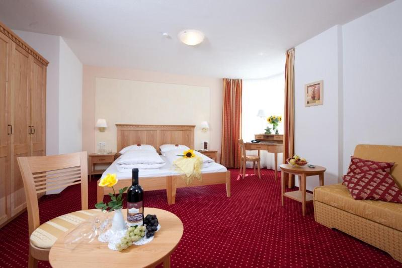 Hotel Oberwirt Feldthurns Buitenkant foto